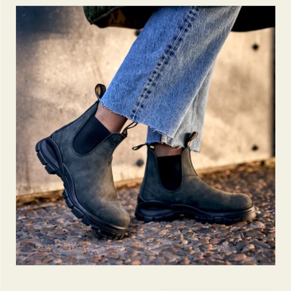 Black Chelsea Boots